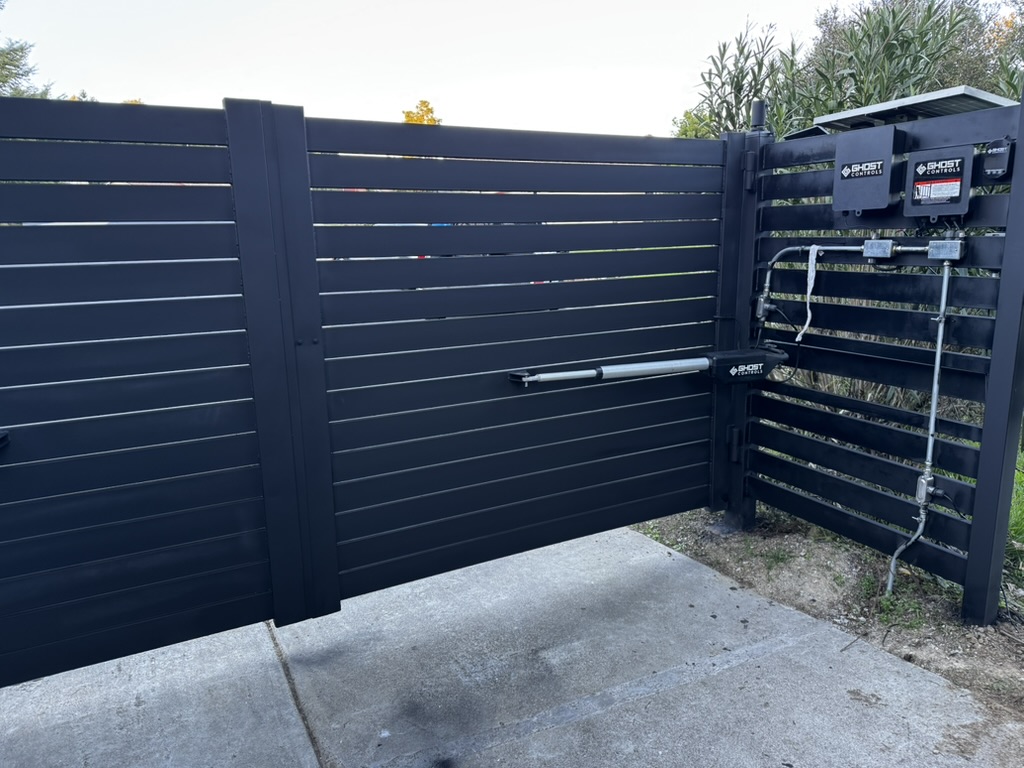 Automatic slat gate installation in El Sobrante, CA by GXP
